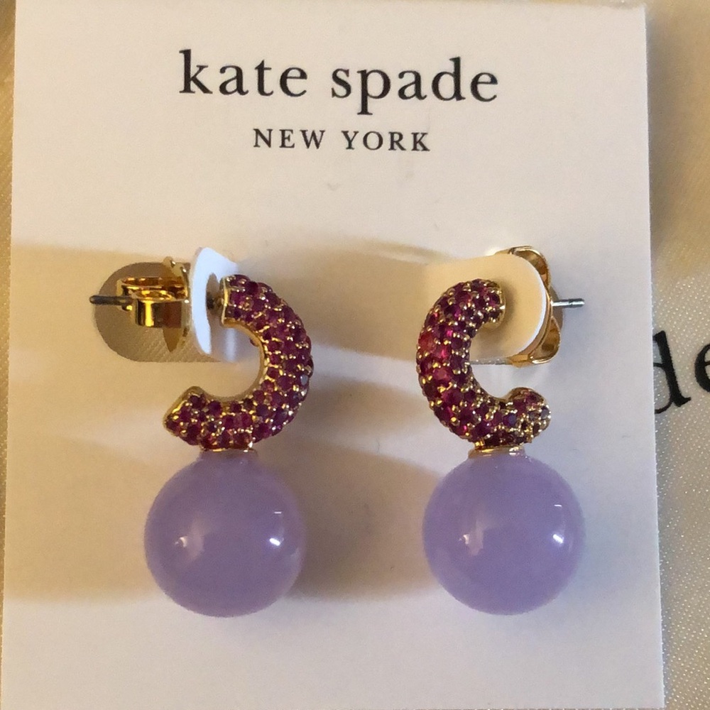 Kate Spade Showtime Huggie Hoop Earrings With Red Crystal & Purple Bead NWT - Picture 10 of 14